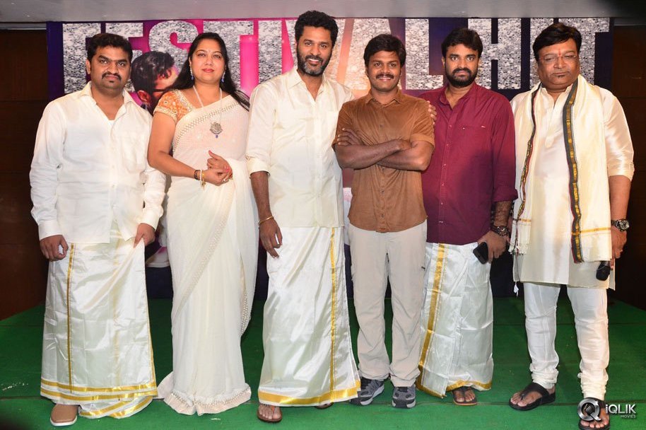 Abhinetri-Movie-Success-Meet